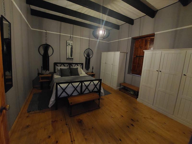 2 Bedroom Property for Sale in Nieuwoudtville Northern Cape